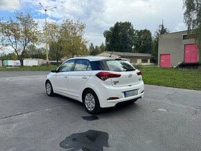 HYUNDAI I20 1.2BA  ČR 1 MAJITEL SERVISNÍ KNIHA NEHAVAROVANÉ - 6