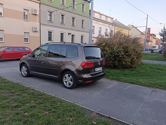 Prodám Vw Touran 1.2tsi 77kw - 6