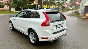 Volvo XC60 2.0D R-Design 120Kw plný servis - 6