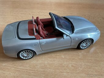 Model Auta 1:18  Maserati - 6