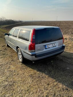 Volvo V70 2.5tdi 103kw - 6