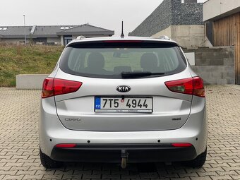 Kia Ceed 1.6crdi 2013 rok ,130 tis.km, ČR, 1 maj, CarPlay - 6