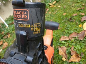 BLACK+DECKER BEBLV300 zahradní vysavač a fukar listí - 6