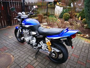 Yamaha XJR 1300 SP - 6