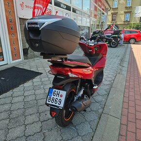 Honda PCX 125, 1. MAJITEL, ČR, variátor Polini, orig. kufr - 6