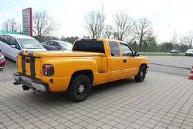 Chevrolet Silverado - 6