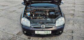 VW Golf 5 1K TOUR 1,4 16V 2007 130 tis. km 5 tidveř - 6