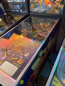 Pinball - Radical Bally 1990 - 6