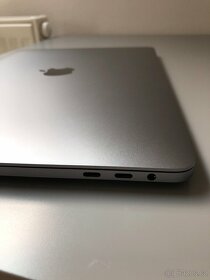 Macbook Pro - 4 Thunderbolt - Touchbar - 6