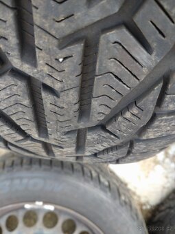 Zimní pneu 205/60 R na kov disk 7Jx16H2 - 6