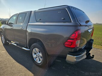 Prodám TOYOTA HILUX 2,4D - 6