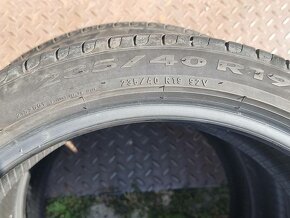 Letní Pirelli 235 40 19 - 6