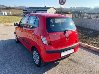 Hyundai i10 1.1i 82000km servisní kniha,koupené v CZ - 6