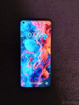 Mobilní telefon realme - 6