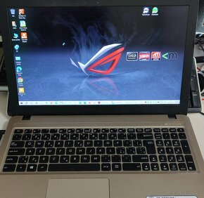 Pěkný ASUS VivoBook 15 X540NA, Nové SSD, Záruka - 6