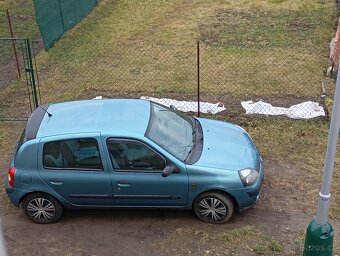 Renault Clio - 6