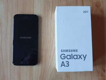 Samsung Galaxy A3 2017 - 6