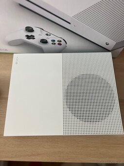 XBOX ONE S 512 GB TOP STAV - 6