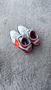 Air Jordan 4 Fire Red (2022) - 6