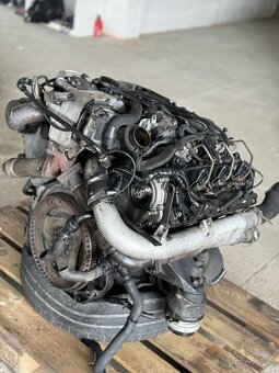 Motor 3.0D / 165 k.w / BKS VW Touareg / Náhradní díly - 6