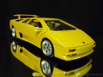 Lamborghini Diablo žluté Bburago 1/18 - 6