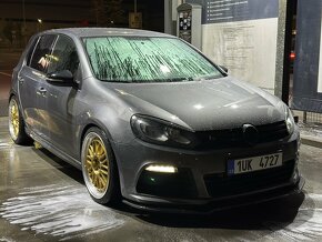 Prodám VW Golf 6 R 2.0 tfsi 199kw 4x4 - 6