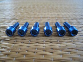 Nová sada šroubů M5 x 18mm pro představec ZITTO Components - 6