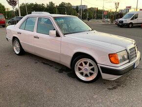 Mercedes-Benz w124 300 D cena platí pouze dnes - 6