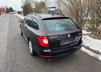 Škoda Superb 2,0 TDi ,Nová STK , DSG nafta - 6