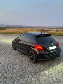 Peugeot 207 RC - 6