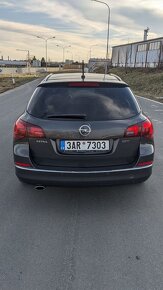 Opel Astra J ST, 2.0 CDTi (121 kW) - 6