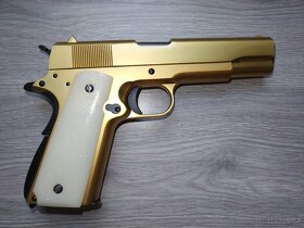 Střenky/pažbičky Colt 1911 resin/sklo - 6