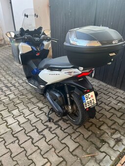 Honda Forza 125 - 6