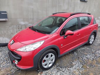 Peugeot 207 SW  1.4 benzín kombi rok 2008 - 6