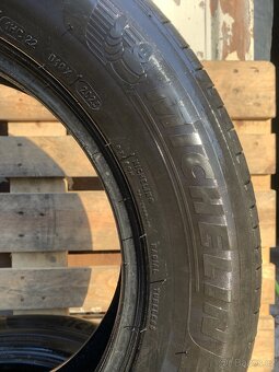 2ks 215/65/17 Michelin Primacy/2023/99V/letní - 6