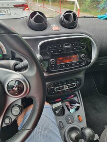 Smart fortwo 453 - 6