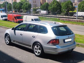 Volkswagen Golf VI Variant 1.6 TDI STYLE, 77kW, r.v.2012 - 6