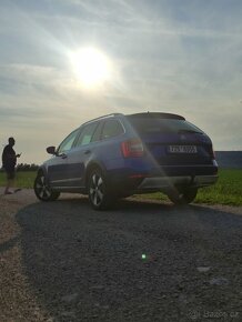 Škoda Octavia III Scout 2,0 TDI DSG 4X4 135 KW - 6