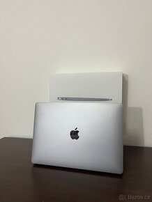 MacBook - 6