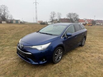 Prodám Toyota Avensis 2.0D 4D 105KW - KLIMATIZACE - 6