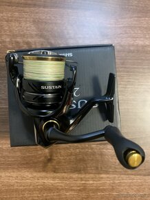 Přívlačový naviják Shimano Sustain 2500 - 6