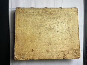 Staré knihy, rok vydání 1677 a 1682 - 6