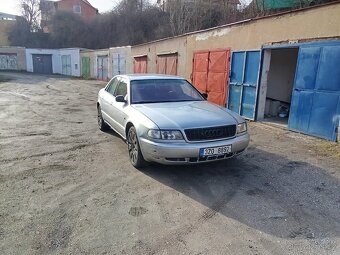 Audi A8 D2 3.7 V8 quattro - 6