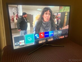 FULL HD LED Smart Televize Samsung UE40F6200 - 101 cm - Wifi - 6