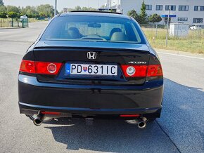 Honda Accord 2.4Vtec - 6