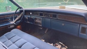 Lincoln continental town coupe - 6