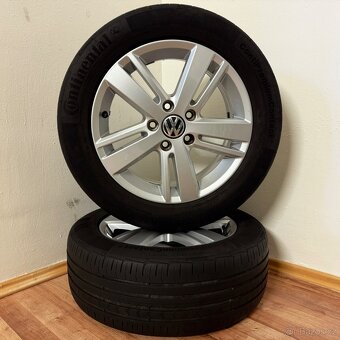 VW TOURAN II 5x112 R16 ET50+LETNÍ 205/55R16 5mm - 6