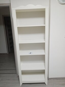 Prodám knihovnu IKEA Hemnes - 6