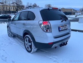 Chevrolet Captiva 2.2VCDi 4WD 7 míst - 6