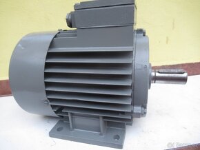 Patkový elektromotor 380V.1,5kw-1410ot.nejen na DARLING. - 6